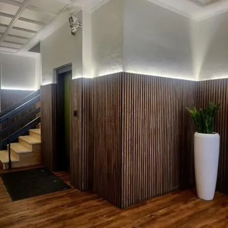 Mit Balkon Am Rhein * Κόμπλεντς