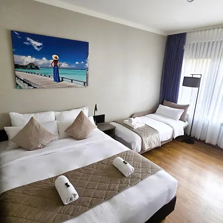 Mit Balkon Am Rhein Apartamento