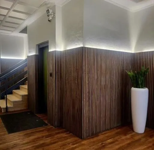 Mit Balkon Am Rhein * Koblenz