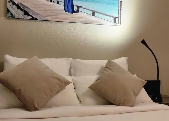 Mit Balkon Am Rhein Apartman *